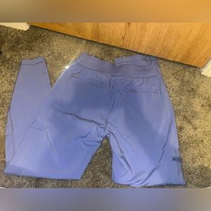 Size petite small. cherokee brand. Brand new.